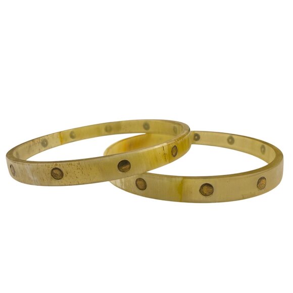 Vintage Unknown Womens Yellow Resin Bangle Bracelets With Metal Accents Set Of 3 - Picture 2 of 6